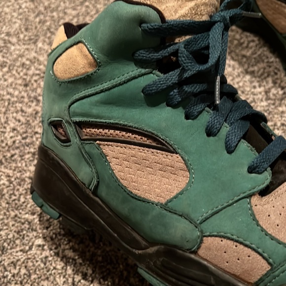 1993 LA Gear High Tops - Picture 7 of 10